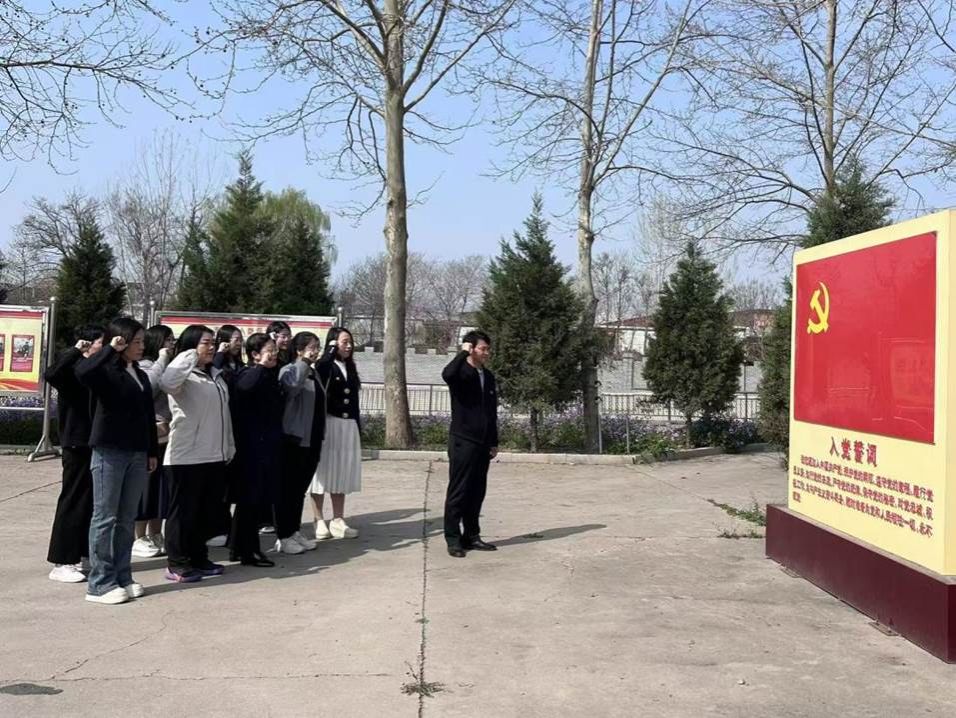 5c34daf3ba3af4a3cd401ba07339f5b6